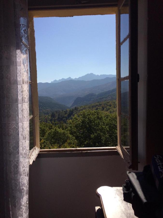 Casa Franceschi Bed & Breakfast Pioggiola Exterior foto