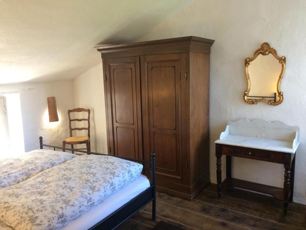 Casa Franceschi Bed & Breakfast Pioggiola Exterior foto
